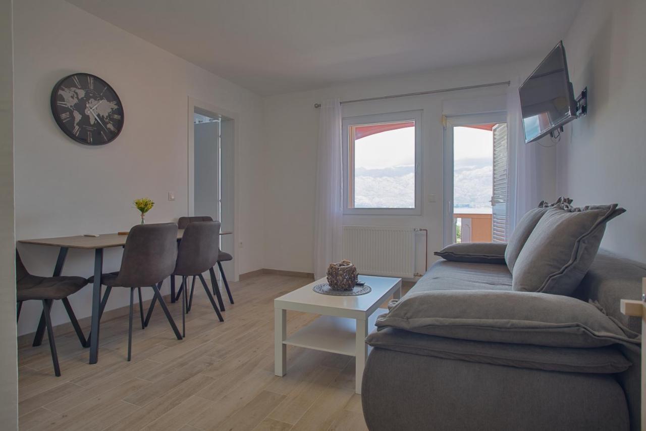 Kameni Put Apartamento Ražanac Exterior foto
