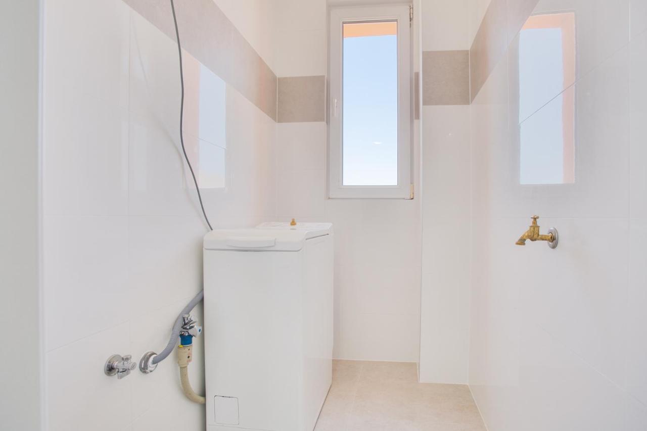Kameni Put Apartamento Ražanac Exterior foto