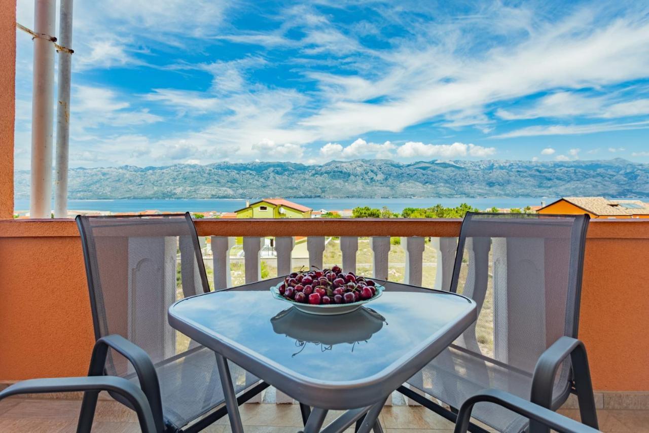 Kameni Put Apartamento Ražanac Exterior foto